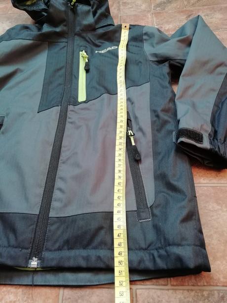 Hezká nepromokavá bunda head-kvalitní top stav, 122