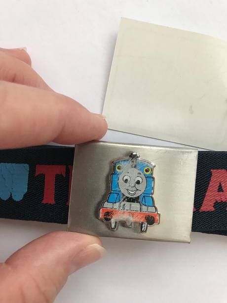 Opasek s mašinkou tomáše, 