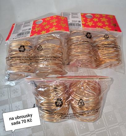 Kroužek na ubrousek,