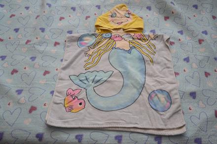 86 - 116 župánek, bavlněné pončo mořská panna, 104