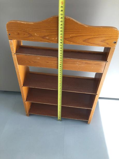 Retro kuchyňka dětská police na nádobí pro panenky, 