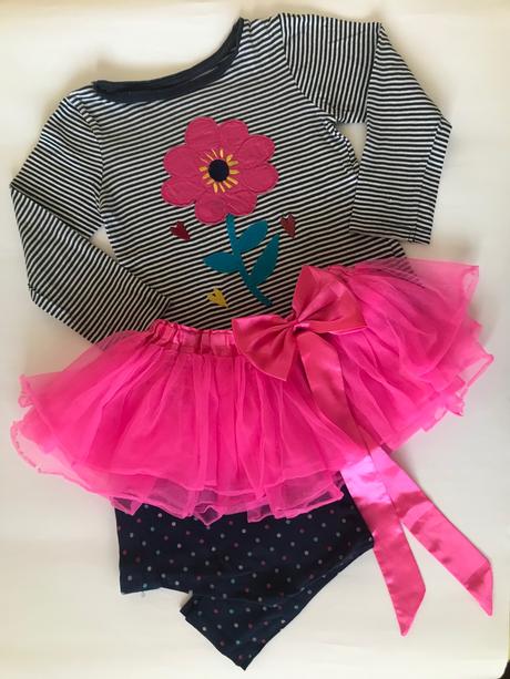 Set s tylovou sukní - 7kusů, 104–116