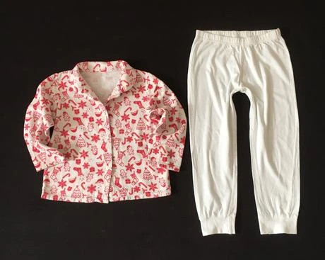 Vel. 104 vánoční pyžamový komplet, 104