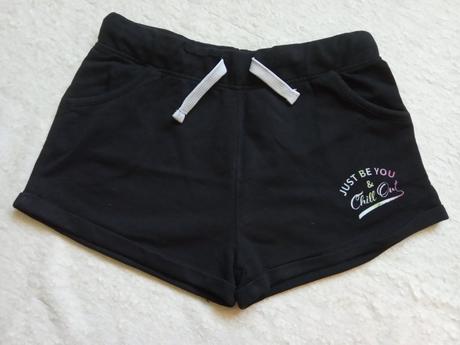 Kraťasy 10-12let, 146