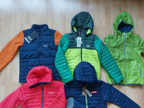 Podzimní přechodová přechodná bunda, 134/140, jack wolfskin,134