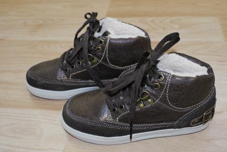 Hnede boty s koziskem znacene 33 velikost, 31