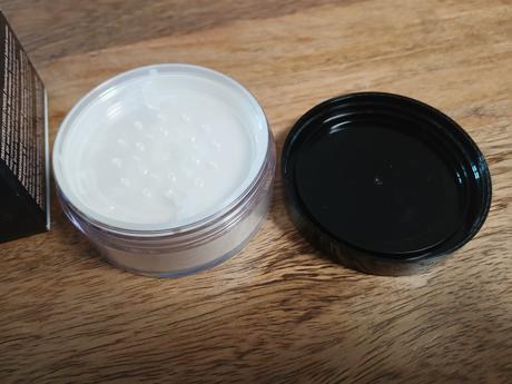 Transparentní sypký pudr mary kay, nepoužitý,