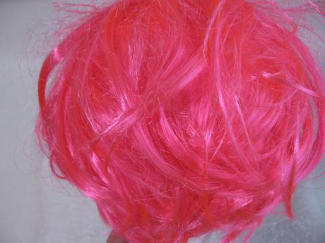 Kostým - paruka, mikádo, neonově růžová,