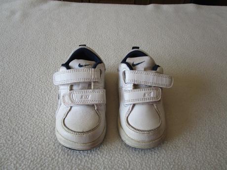 Pěkné tenisky nike, zapínání na suchý zip, č. 21, nike,21