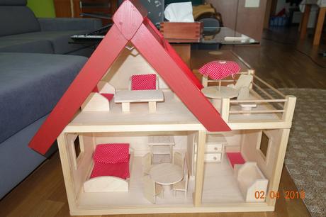 Domeček pro panenky, 