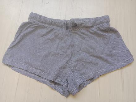 Kraťasy vel.m, esmara,m