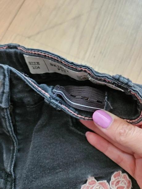 Rifle s výšivkou, vel. 104, lupilu,104