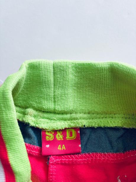 Kraťasy 3/4 délky - v.4 roky, 104