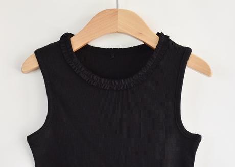 Tílko vel. 6 - 7 let, george,122