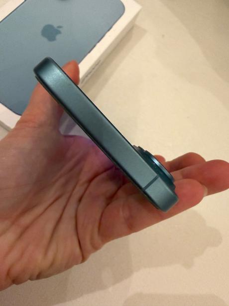Iphone 16 128gb modrozelená -, apple