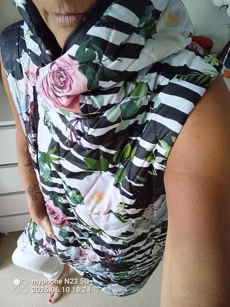 Vesta dlouhá zn."damoka" vel."s" i m,l,xl,