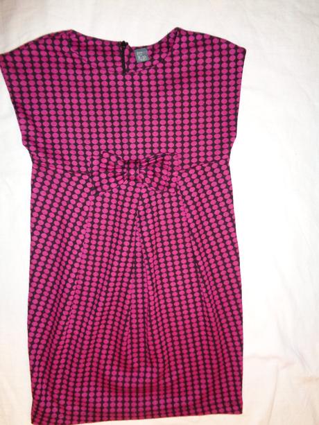 Krásné růžové černé teplejší šaty s mašlí, zara,140