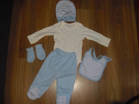 Souprava pro novorozence, 62