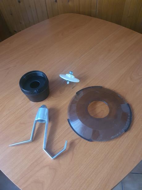 Nahradni dily na kuchyňskeho robota eta 022, eta