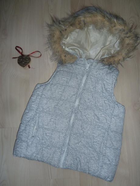 Prošívaná vesta s kapucí, pepco,122