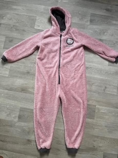 Zimní overal na spaní 134/140, pepco,134