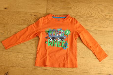 Oranžové triko, lupilu,104