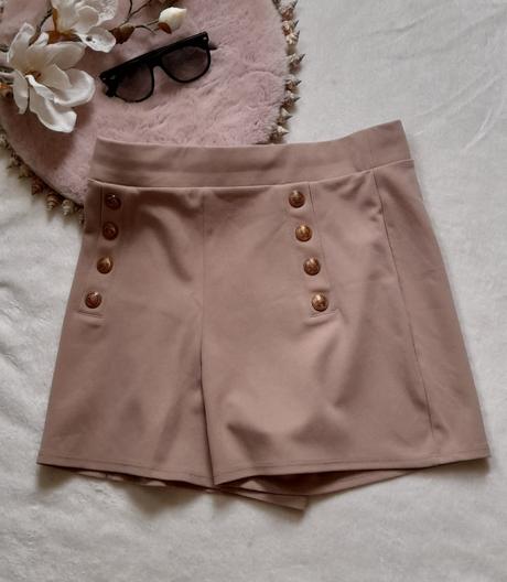 H&m elastické šortky s předními knoflíky, h&m,m