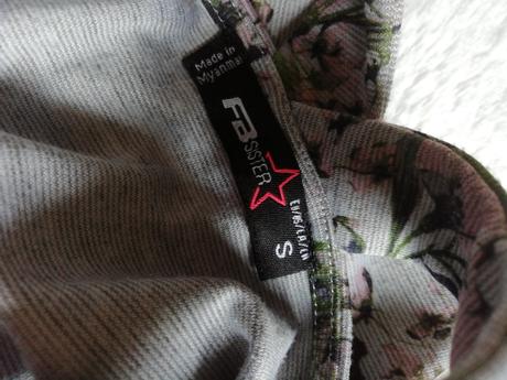 Květované šaty fbsister, velikost s, s