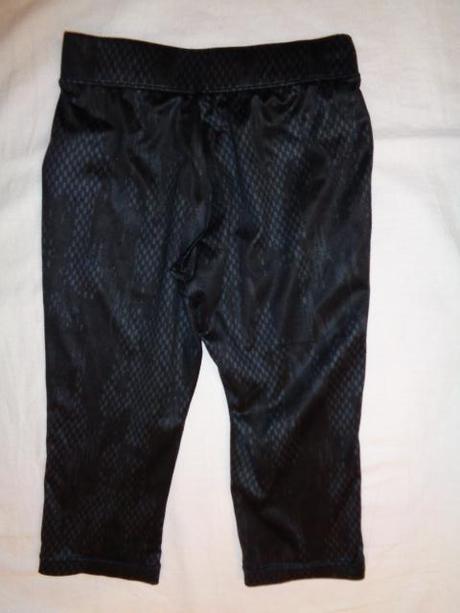 Luxusní elastické 3/4 legíny - šupinaté-dry plus, 140