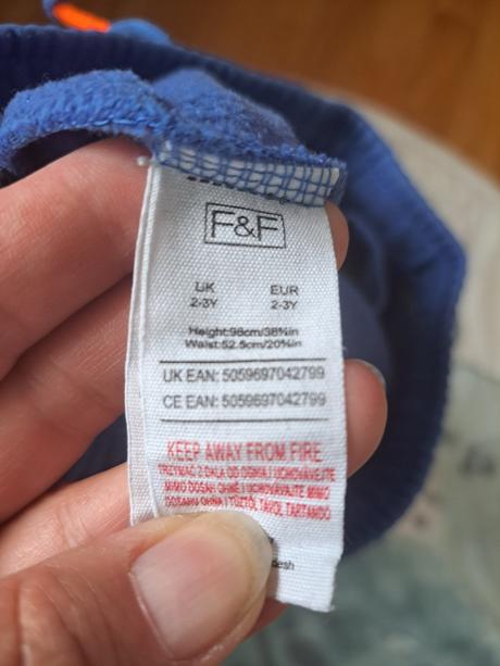 Tepláky raketa, f&f,98