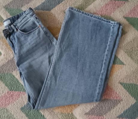 Moderní široké rifle zn.bershka vel.xs/s+mikina, bershka,xs