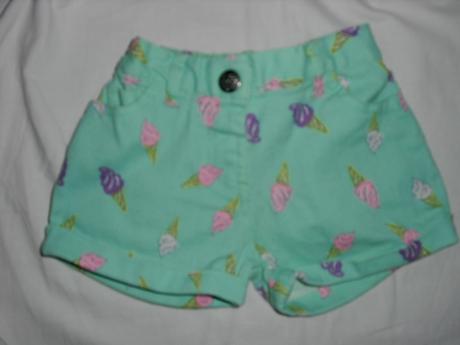 Komplet zmzlinových šortek a sytě růžového trika, young dimension,86