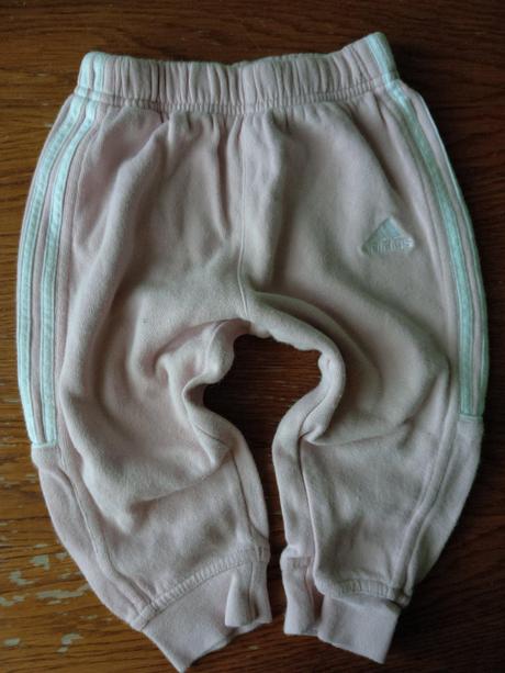 Světle růžové tepláčky, adidas,80