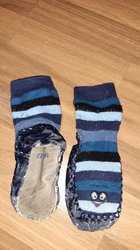 Protiskluzové ponožky 19-22, 19