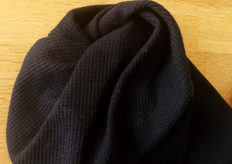 Čepičky s otvorem na culík vel.92-104, 92