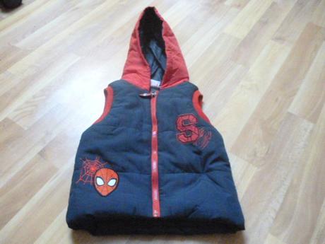 Vesta spiderman vel. 3-4, 104