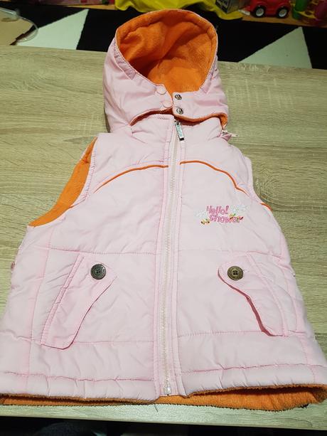 Teplejší dívčí vesta, 80