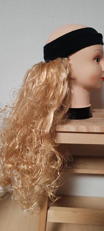 Karnevalové paruky,