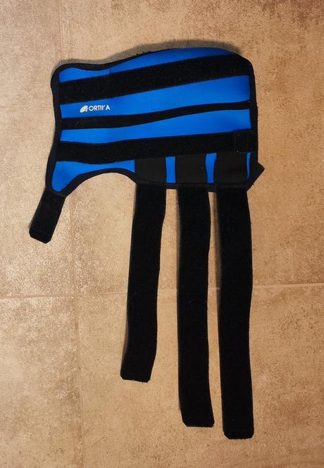 Ortéza ortika na pravé zápěstí s-l, 