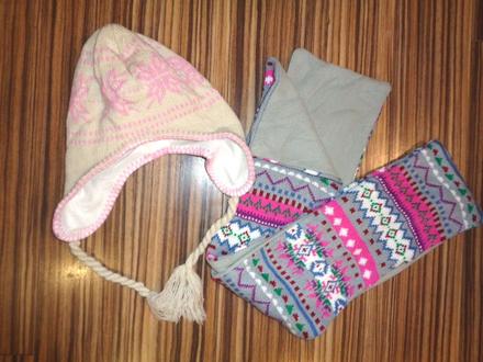 Čepice s alspkým vzorem  a vzorovaná šála, 128