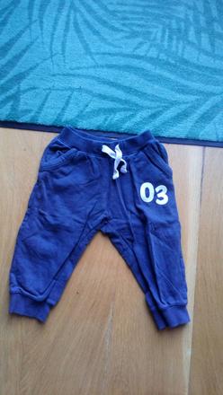 Tepláky, baby club,80