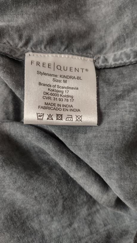 Tmavě šedá halenka, 38