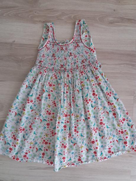 Šaty vel.122/128, 122