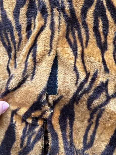 An5/ kostým tygr - v.cca 3/4 roky,