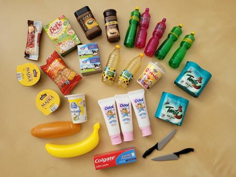 Malé zboží pro hru na obchod,