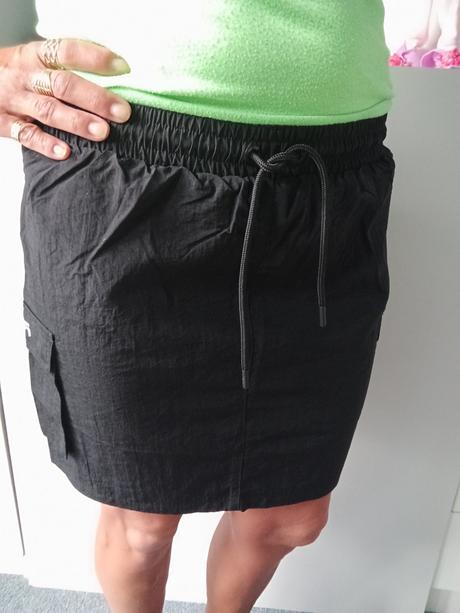 Sukně zn."fila" vel."s" i větší velikost, fila,s