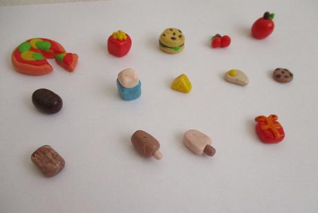 Jídlo do kuchyňky - miniatury z fimo hmoty 14 ks, 