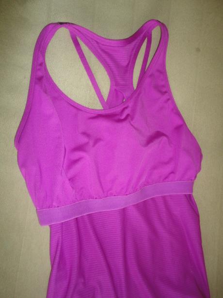 Bezva tílko ff s výztuží, vel. uk12/14 (eur 40/42), 42