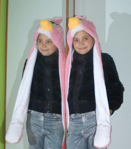 Zimní chlupatá růžová čepice s rukavicemi 2 v 1, 140