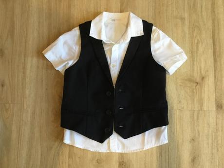 Sada kalhot, vesty a dvou košil, 104